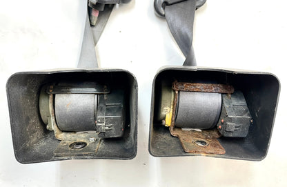 Jeep TJ back seat belts 97-02 Wrangler shoulder belt female buckles rear seat 5]