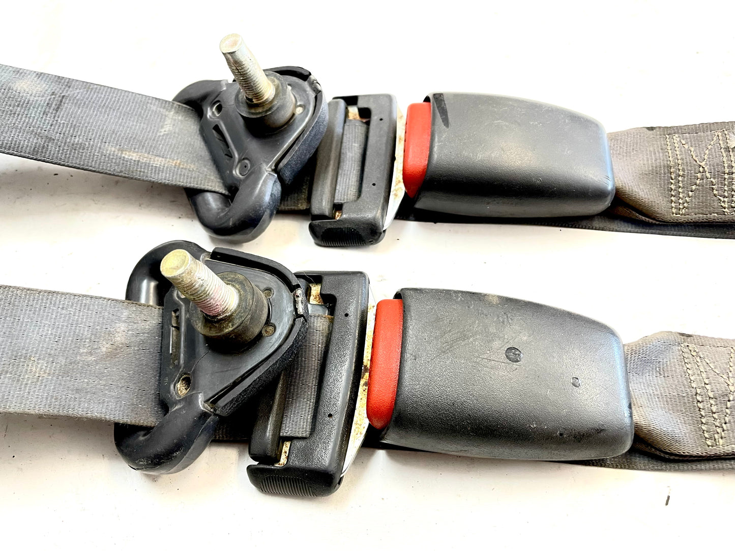 Jeep TJ rear seat belts fit 97-02 Wrangler shoulder belt female buckle back seat