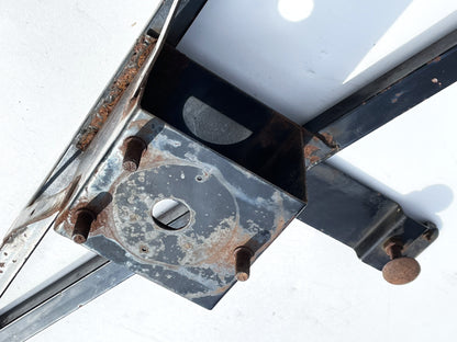 Porta llantas de repuesto de fábrica Jeep CJ CJ7 CJ8 abatible SIN SOPORTES 