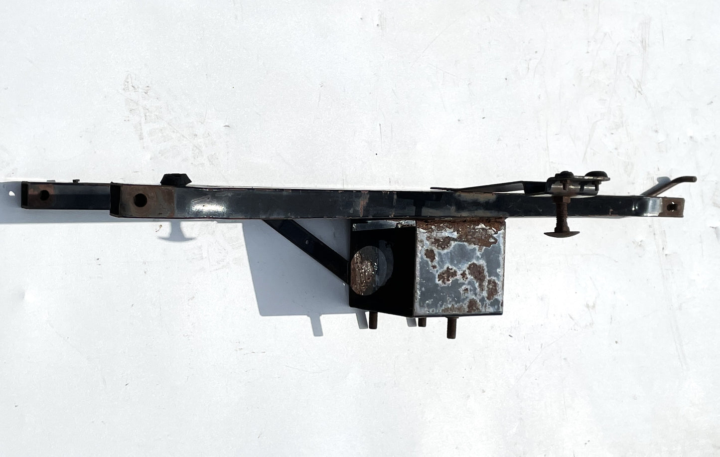 Porta llantas de repuesto de fábrica Jeep CJ CJ7 CJ8 abatible SIN SOPORTES 