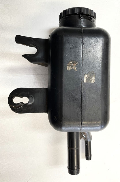 Depósito de tanque de botella de líquido de dirección asistida para Jeep YJ Wrangler 52004991, compatible con modelos 91 a 95. 