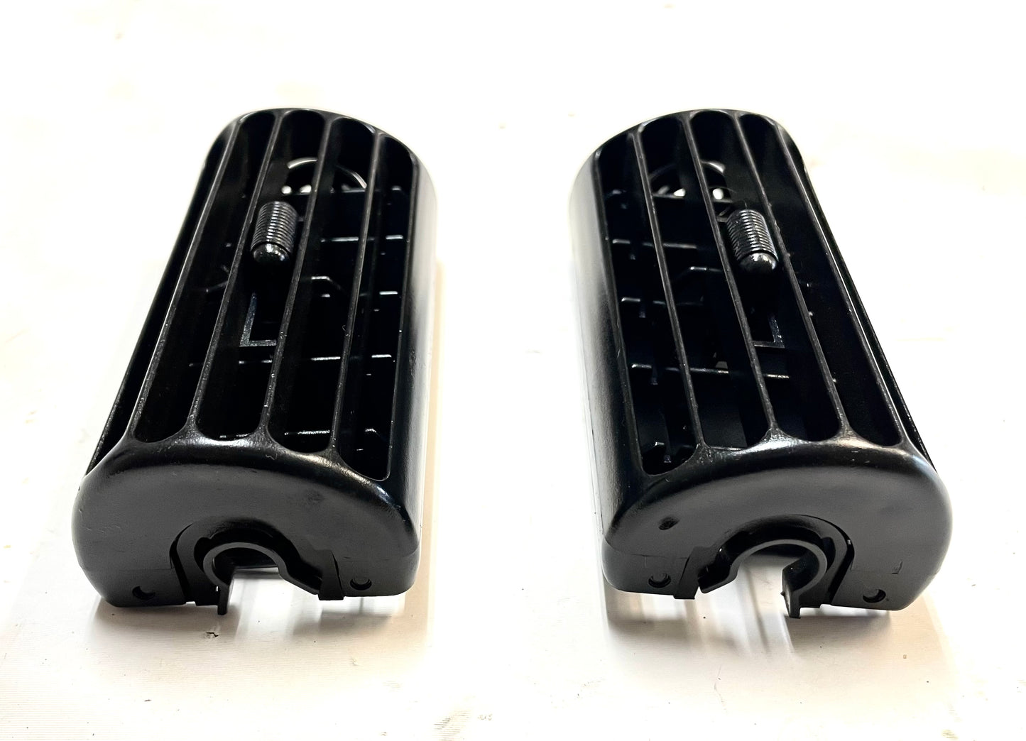 Jeep TJ center bezel vents 97-02 Wrangler left right vent FREE SHIPPING