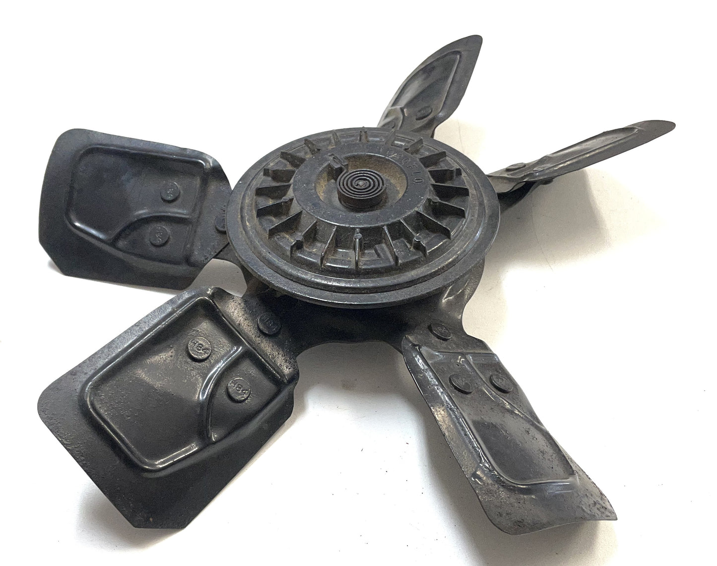 Jeep YJ Wrangler four cylinder cooling fan w/ clutch 2.5 FREE SHIP fits 87-90