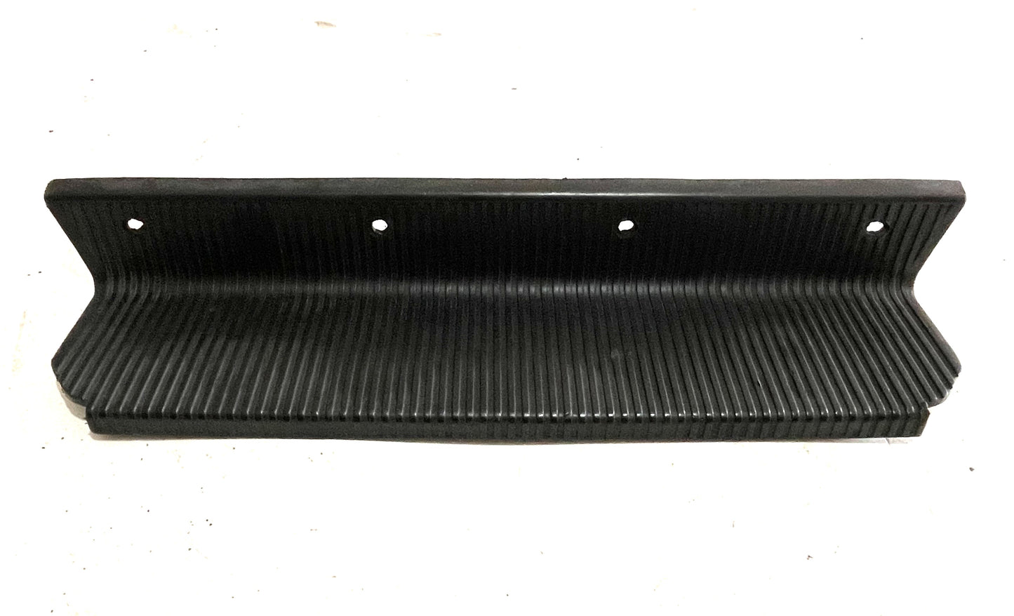 Jeep Wrangler YJ Factory Side Step TREAD Molding Flare Insert  87-95 OEM