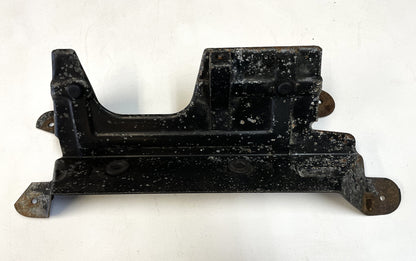 Jeep YJ Wrangler 2.5 air cleaner filter box mount bracket 4 cylinder 87-90