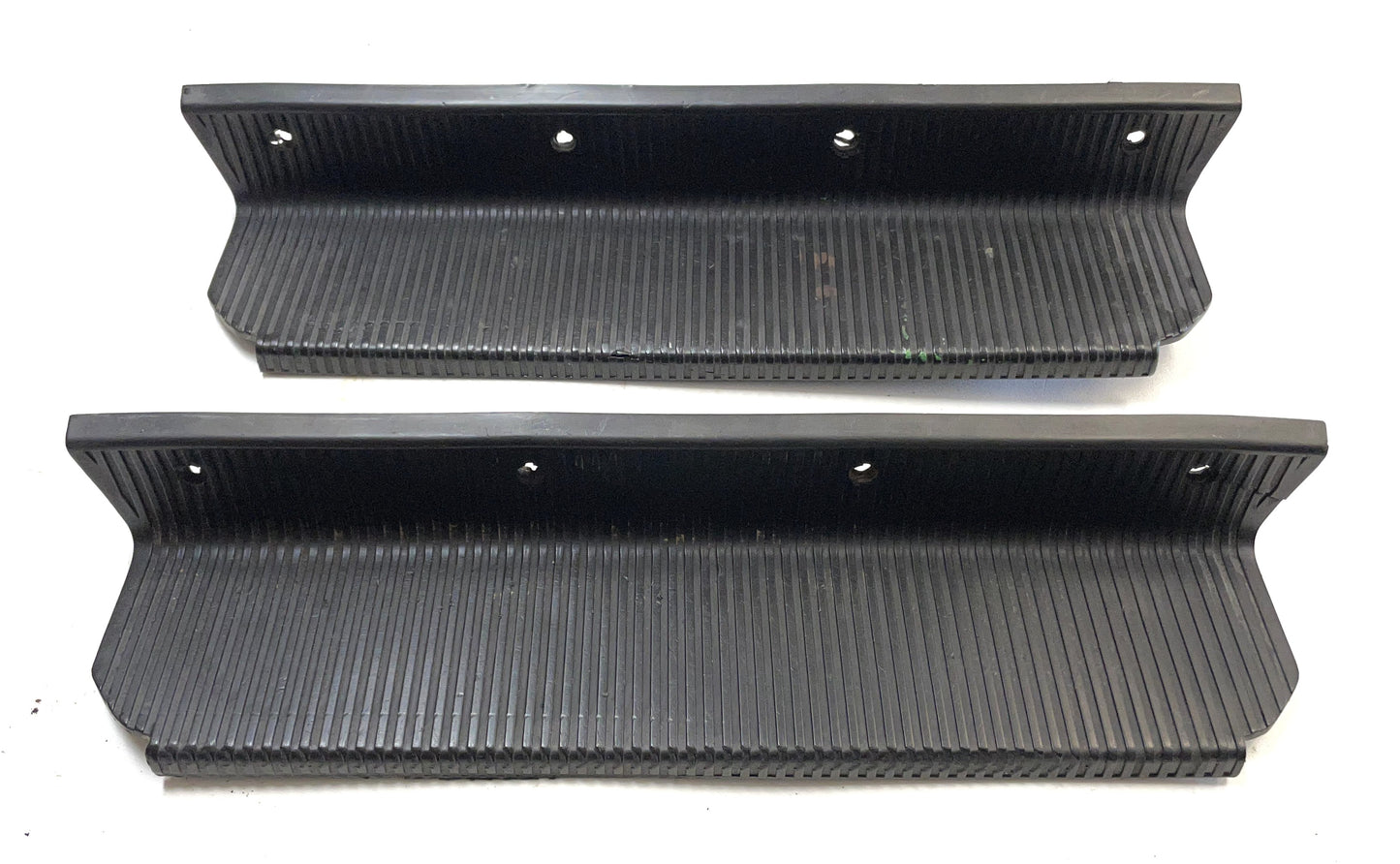 Jeep Wrangler YJ Factory Side Step Tread Molding Flare  Pair 87-95 Left Right