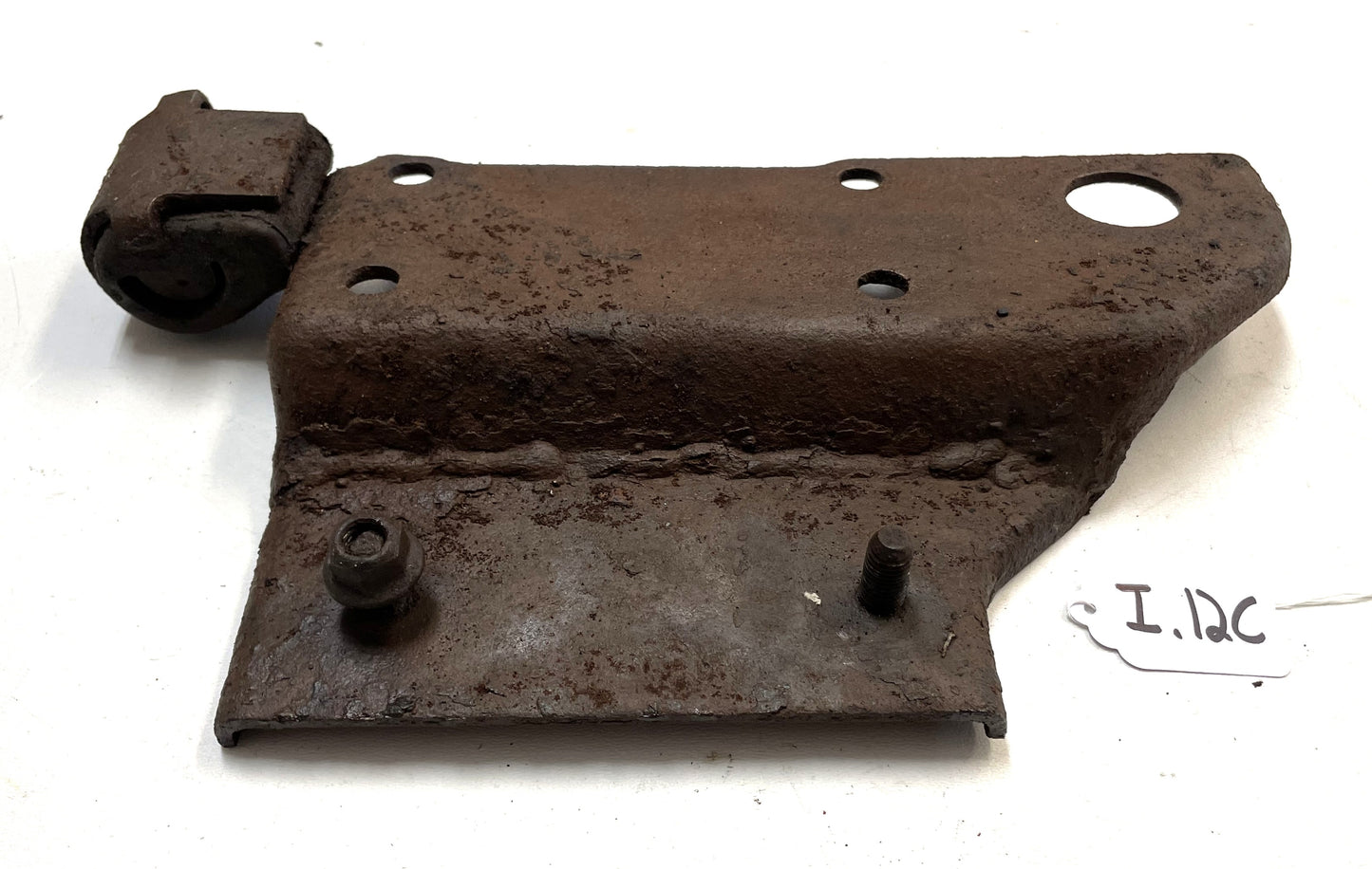Jeep Wrangler YJ AX15 Manual Transmission Mount Bracket 89-95 4.0 WELDED READ AD