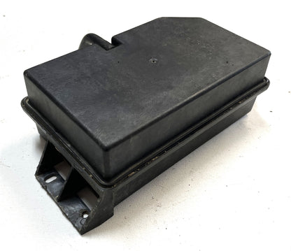Jeep TJ Wrangler Vacuum Cruise Control Canister 55035614