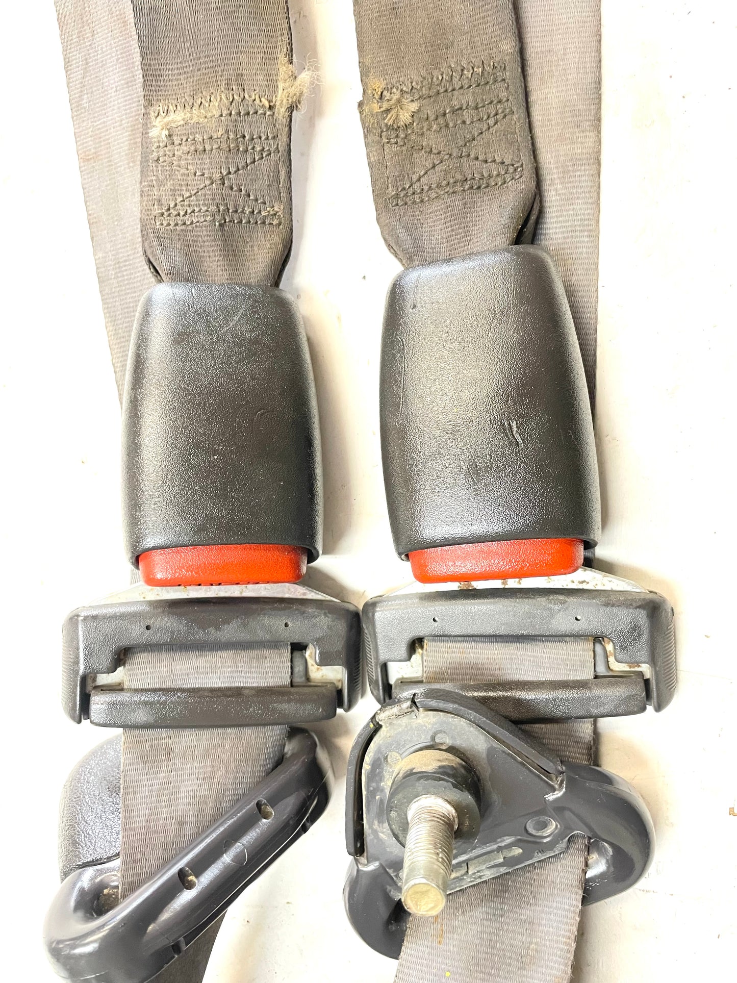 Jeep TJ back seat belts 97-02 Wrangler shoulder belt female buckles rear seat