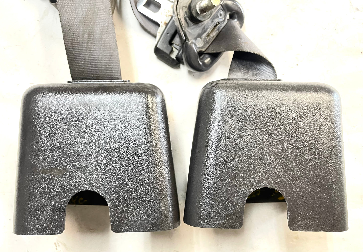 Jeep TJ back seat belts 97-02 Wrangler shoulder belt female buckles rear seat