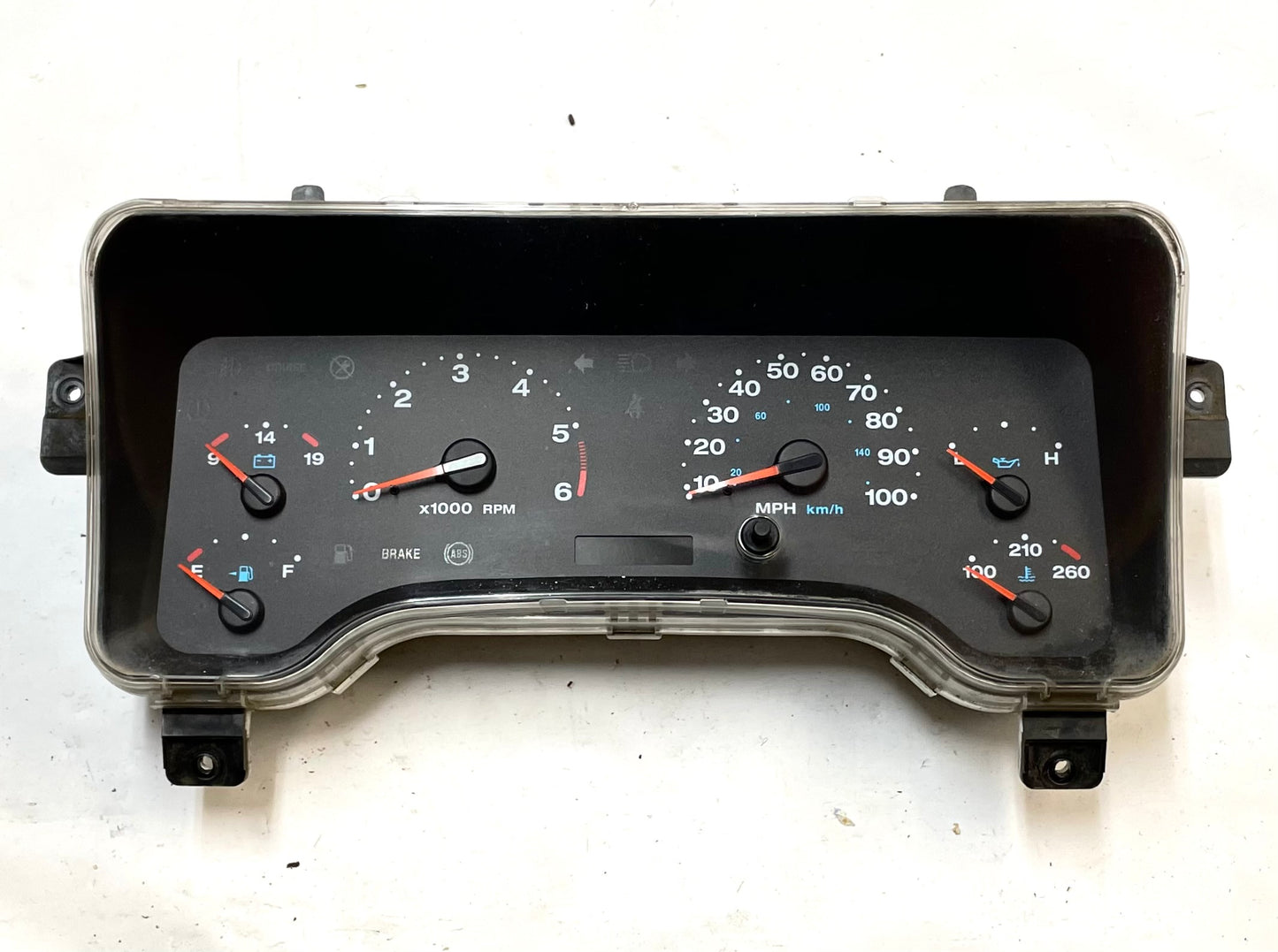 05-06 Jeep TJ Wrangler gauge cluster 56010678AE Speedometer 315,000 instrument