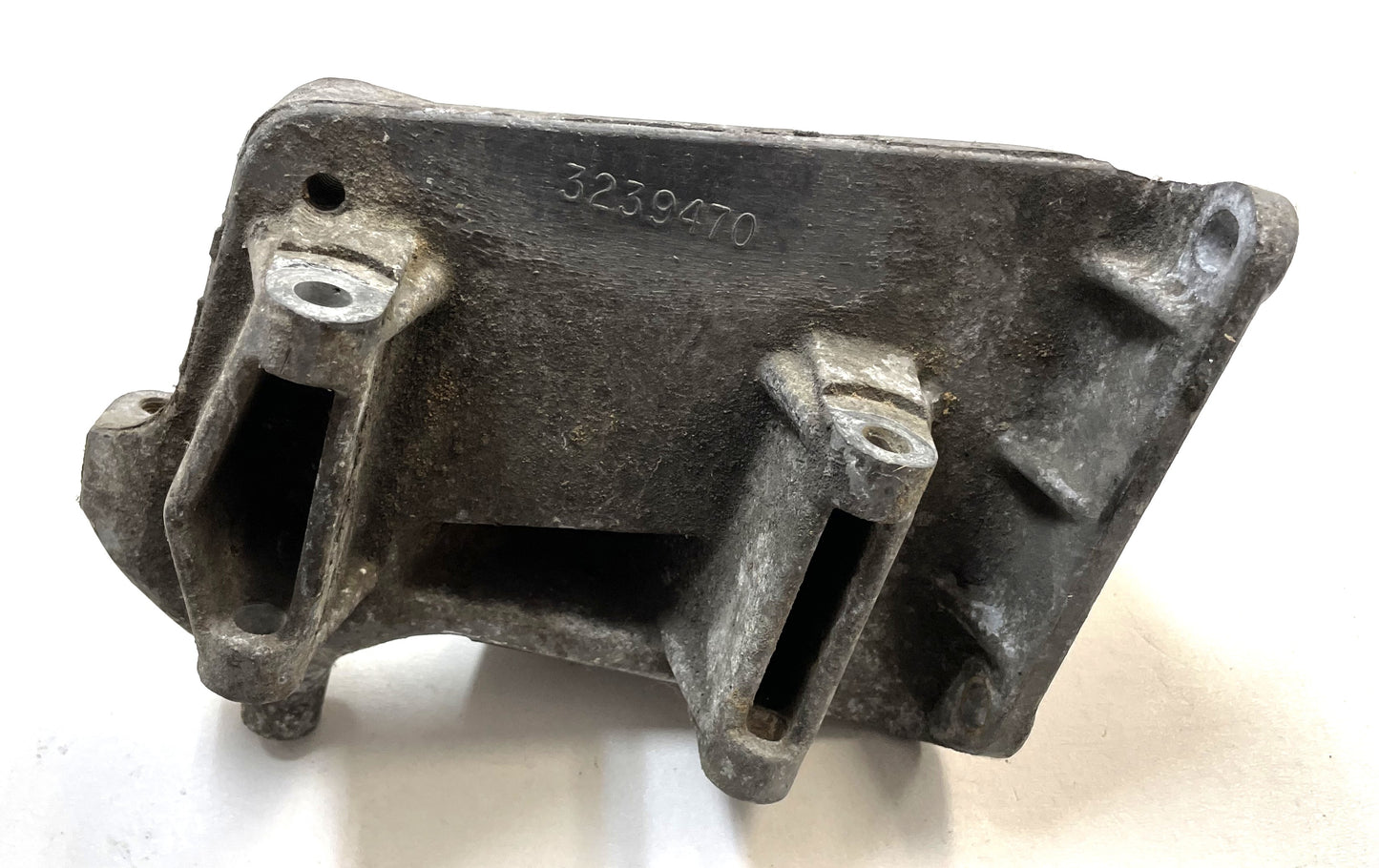 Jeep AMC  4.2  Alternator Bracket AC  258 ci 2.5 AMC J10 Cherokee 3239470 Sanden