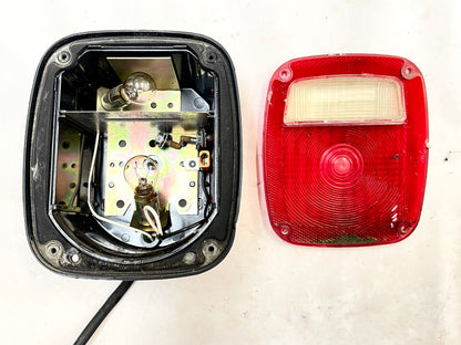 Luz trasera Jeep YJ Wrangler 87-90 Luz trasera lado del pasajero derecho ¡ENVÍO GRATIS! 