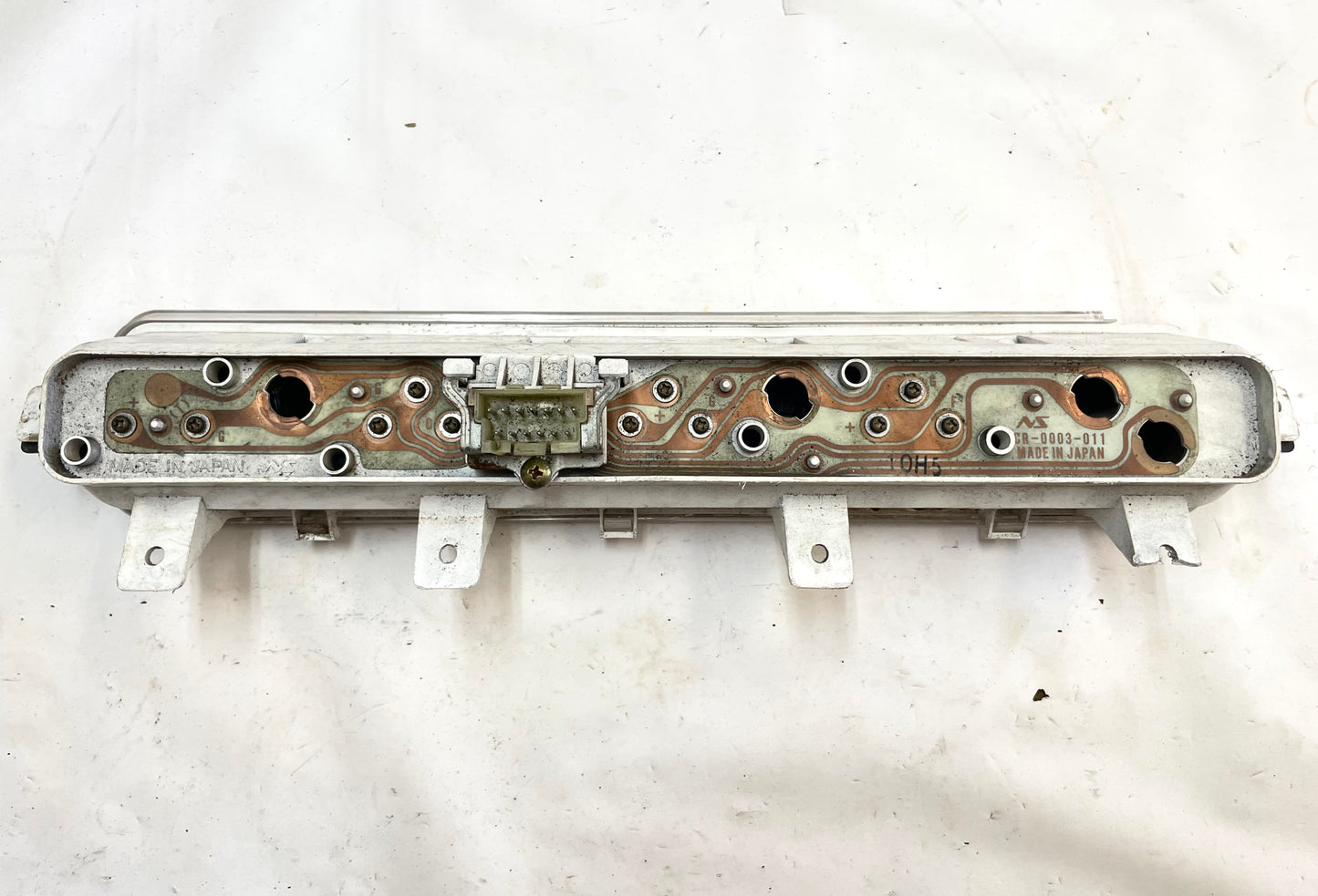 Jeep YJ center gauge cluster 92-95 WRANGLER fuel temp oil pressure volt