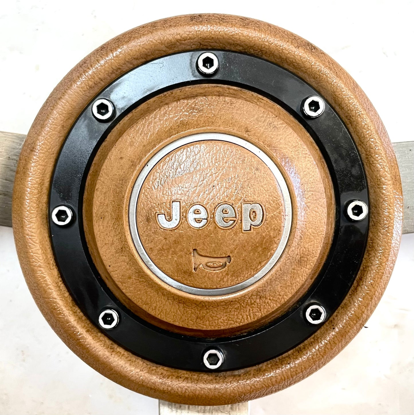 Jeep XJ Cherokee YJ Wrangler tan steering wheel factory leather FREE SHIPPING