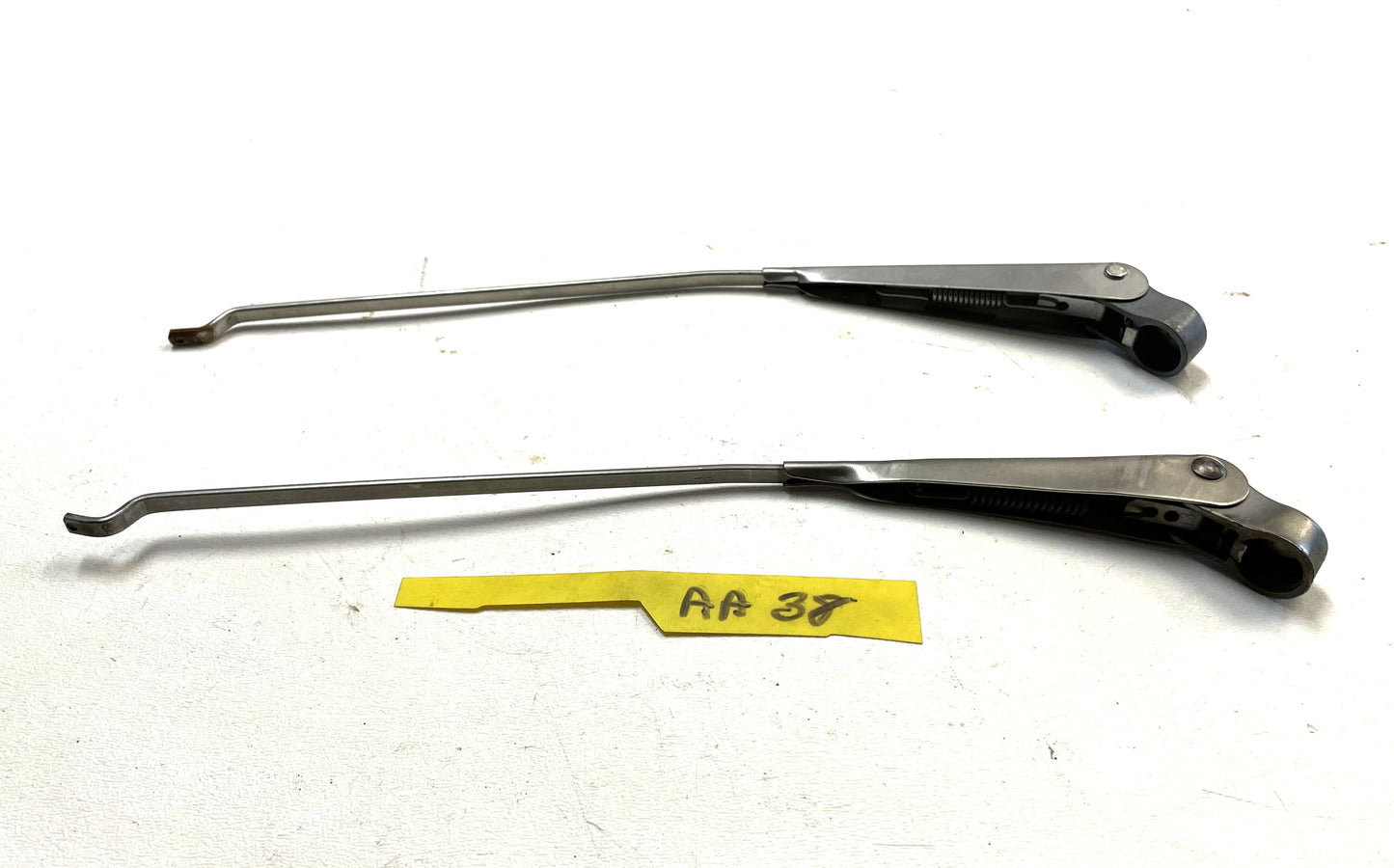 Brazos de limpiaparabrisas para Jeep Cj5 Cj7 Cj8 76-86, par usado