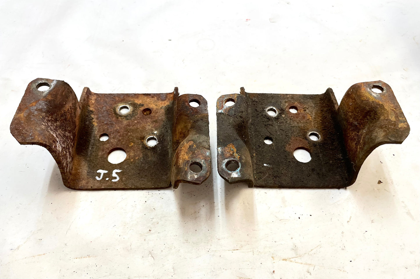 Jeep V8 motor mounts CJ5 CJ7 CJ8 AMC engine side 304 360 401 mount FREE SHIP