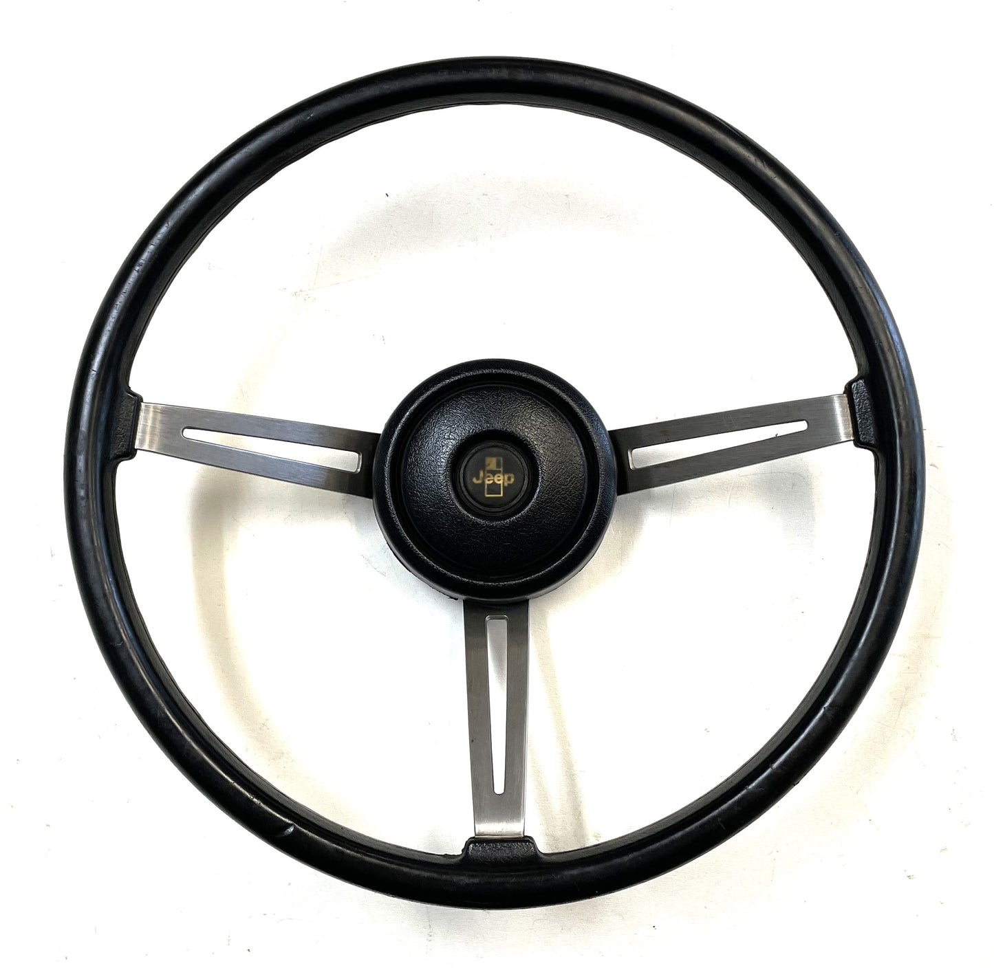 Jeep CJ steering wheel CJ5 CJ7 76-86 AMC horn button black J10 Cherokee AMC FSJ