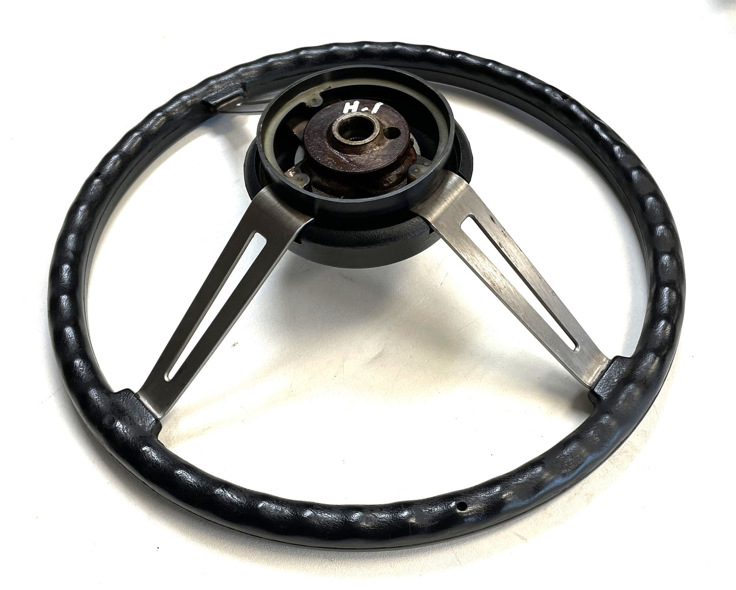 Jeep CJ steering wheel CJ5 CJ7 76-86 AMC horn button black J10 Cherokee AMC FSJ