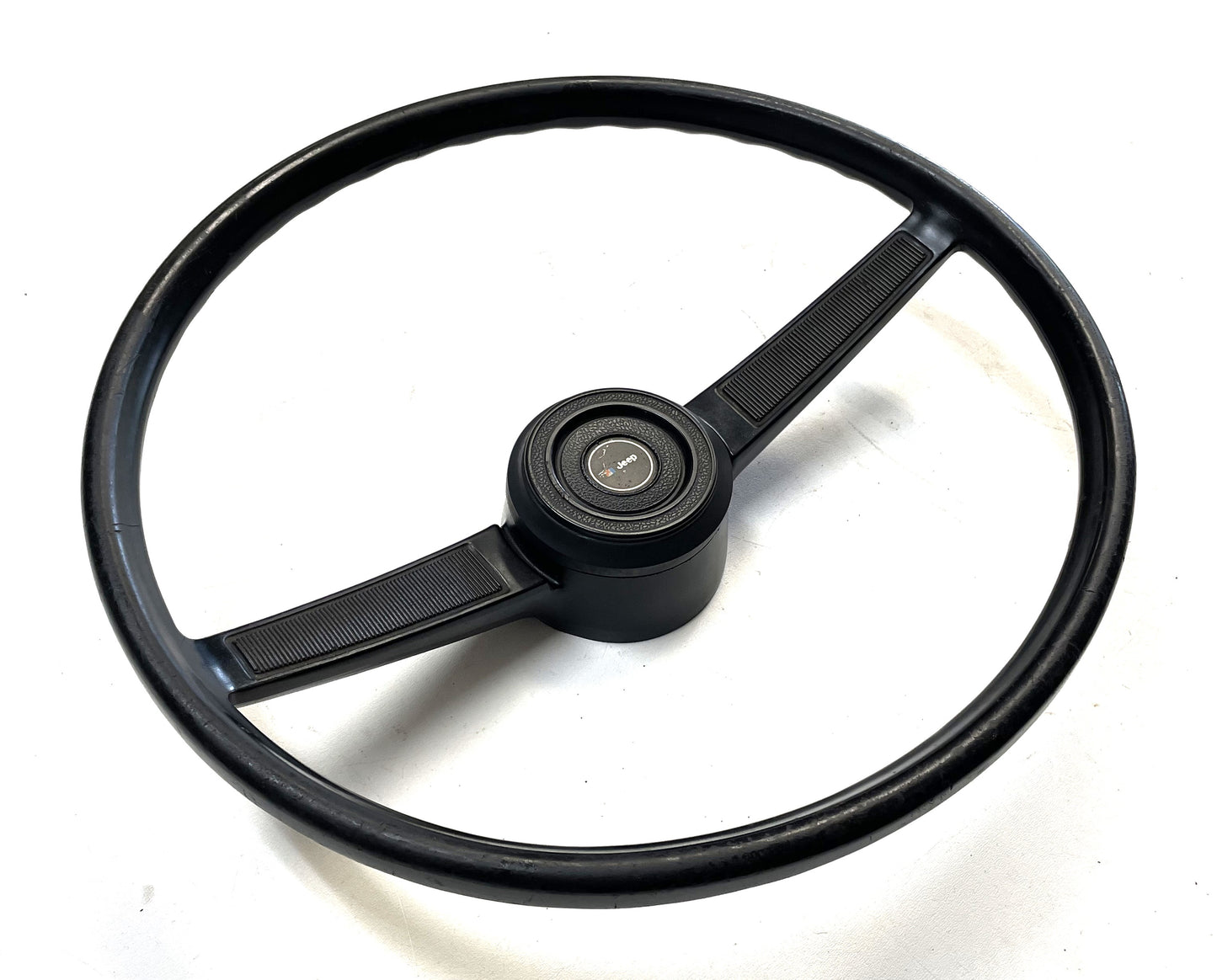 Jeep CJ steering wheel fits 76-86 CJ5 CJ7 CJ8 horn button Factory Black !!