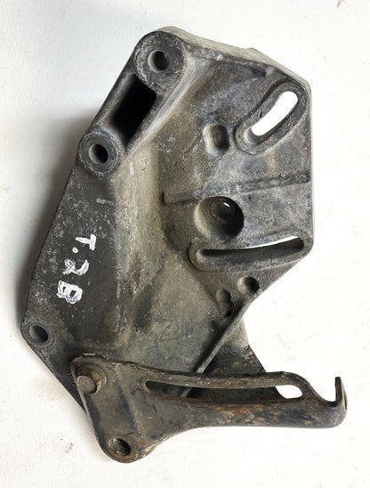 Jeep YJ XJ power steering pump bracket 53007617 91-95 Wrangler Cherokee 2.5 4.0