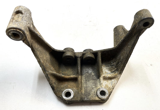 Jeep XJ Cherokee Alternator Lower Bracket 95-01 COUNTRY CLASSIC 5300686855233