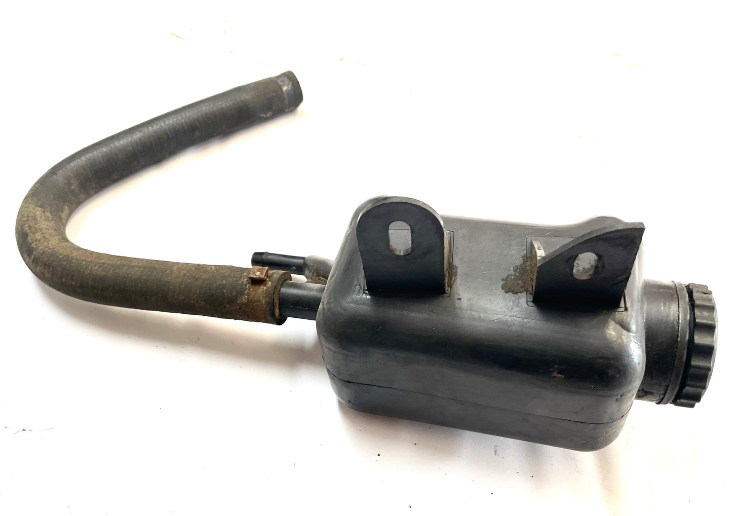 Jeep YJ Wrangler Power Steering Fluid Bottle Tank Reservoir 52004991 fits 91-95