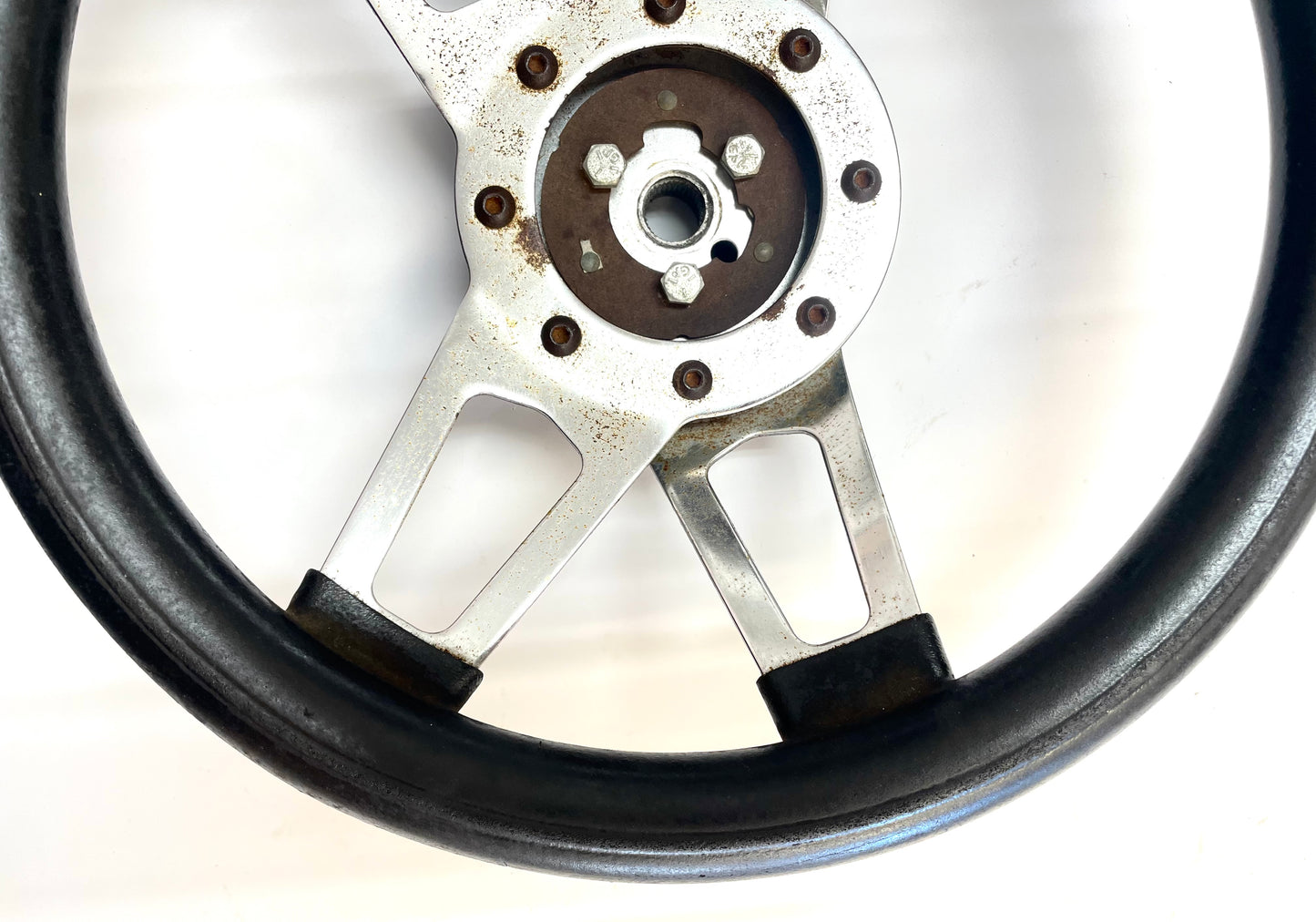 steering wheel with adaptor for Jeep CJ CJ5 CJ7 CJ8 YJ Wrangler 13" diameter!