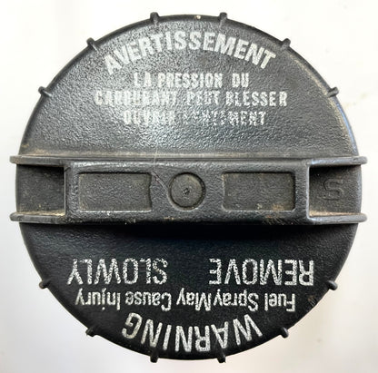 Jeep YJ gas filler neck with hoses 91-95 Wrangler FREE SHIPPING screw cap