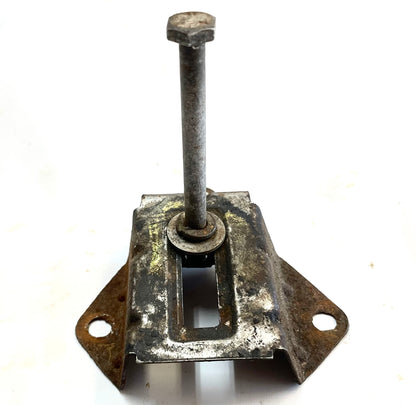 Jeep 4.2 air cleaner valve cover mount bracket CJ5 CJ7 YJ 6 cylinder 258 filter!