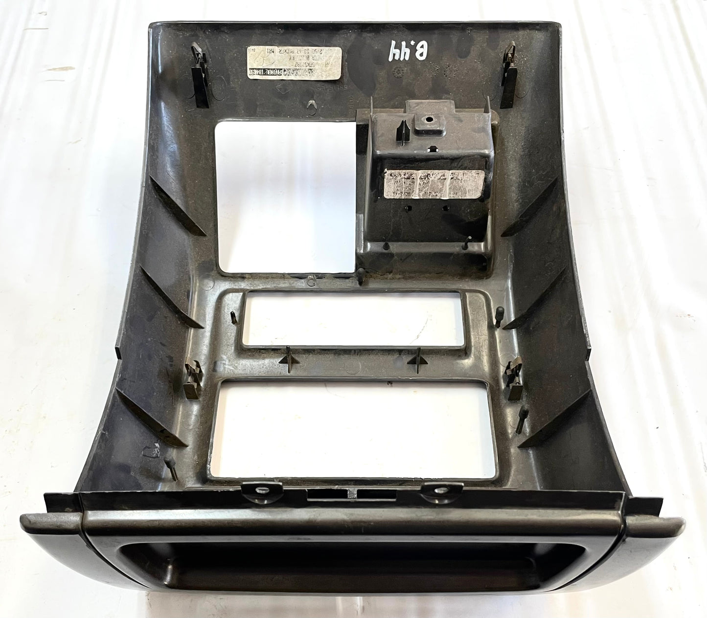 Jeep TJ Wrangler center bezel vent plastic dash trim with vents dark grey agate