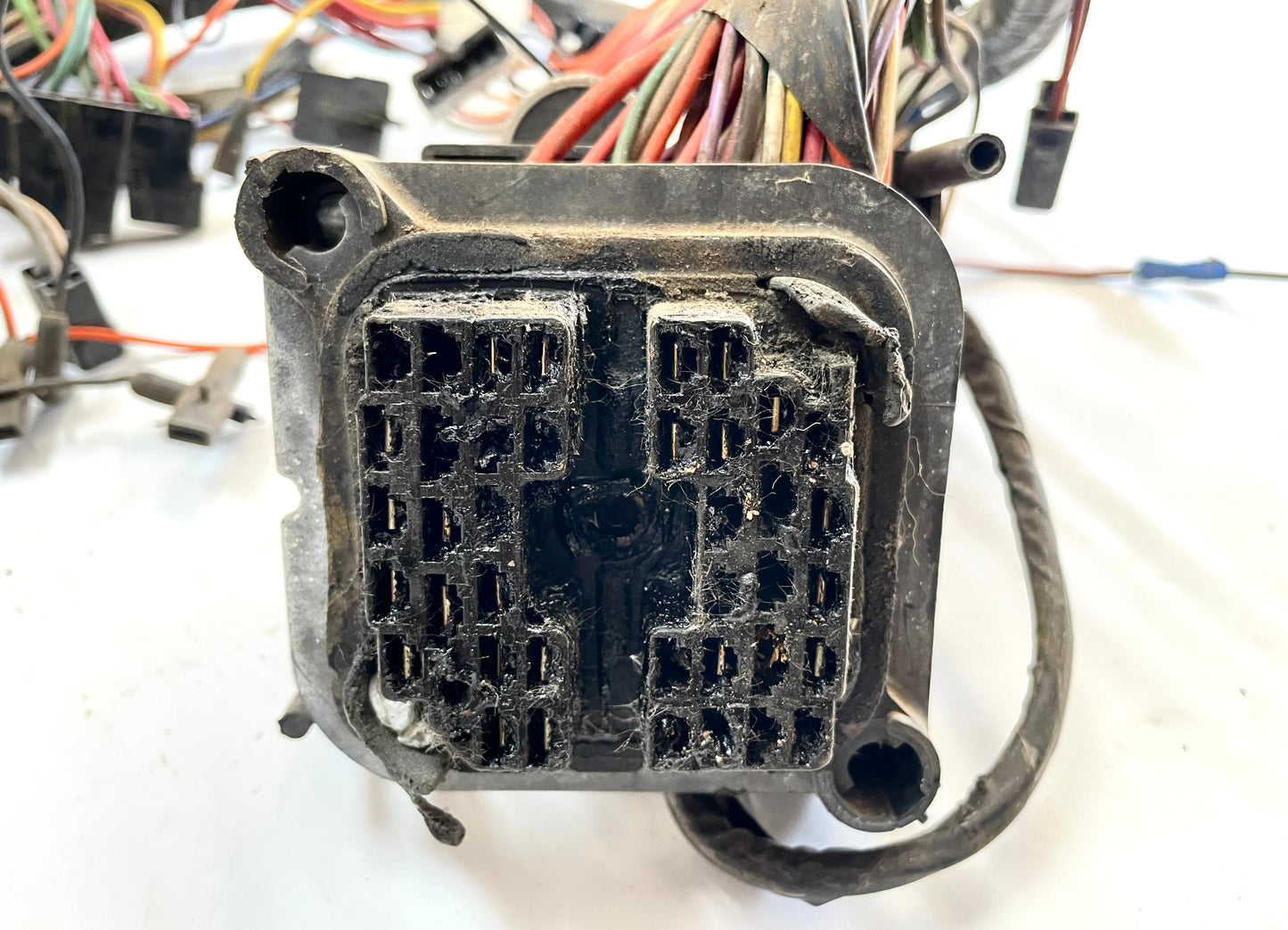 83-86 Jeep CJ dash wire harness CJ5 CJ7 wiring under gauge panel fuse block