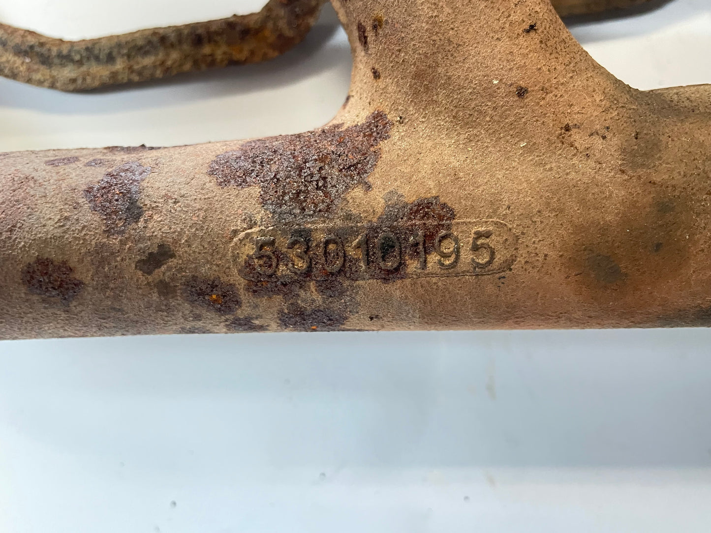 Exhaust Manifold For 00-06 Jeep Wrangler TJ 4.0 six cylinder 53010195 53010198