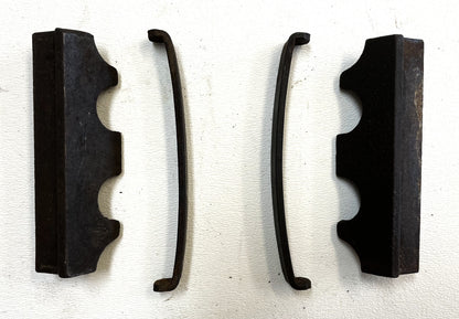 Jeep CJ Disc Brake Caliper Retainer Bracket CJ5 CJ7 CJ8 AMC 78-81 Pair