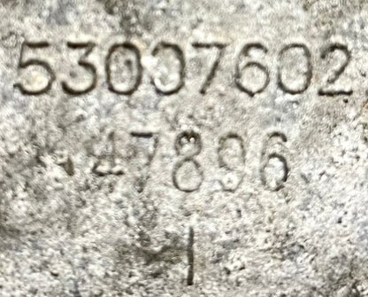 Soporte de montaje del compresor de aire acondicionado del alternador superior del Jeep Wrangler 53007602 YJ 