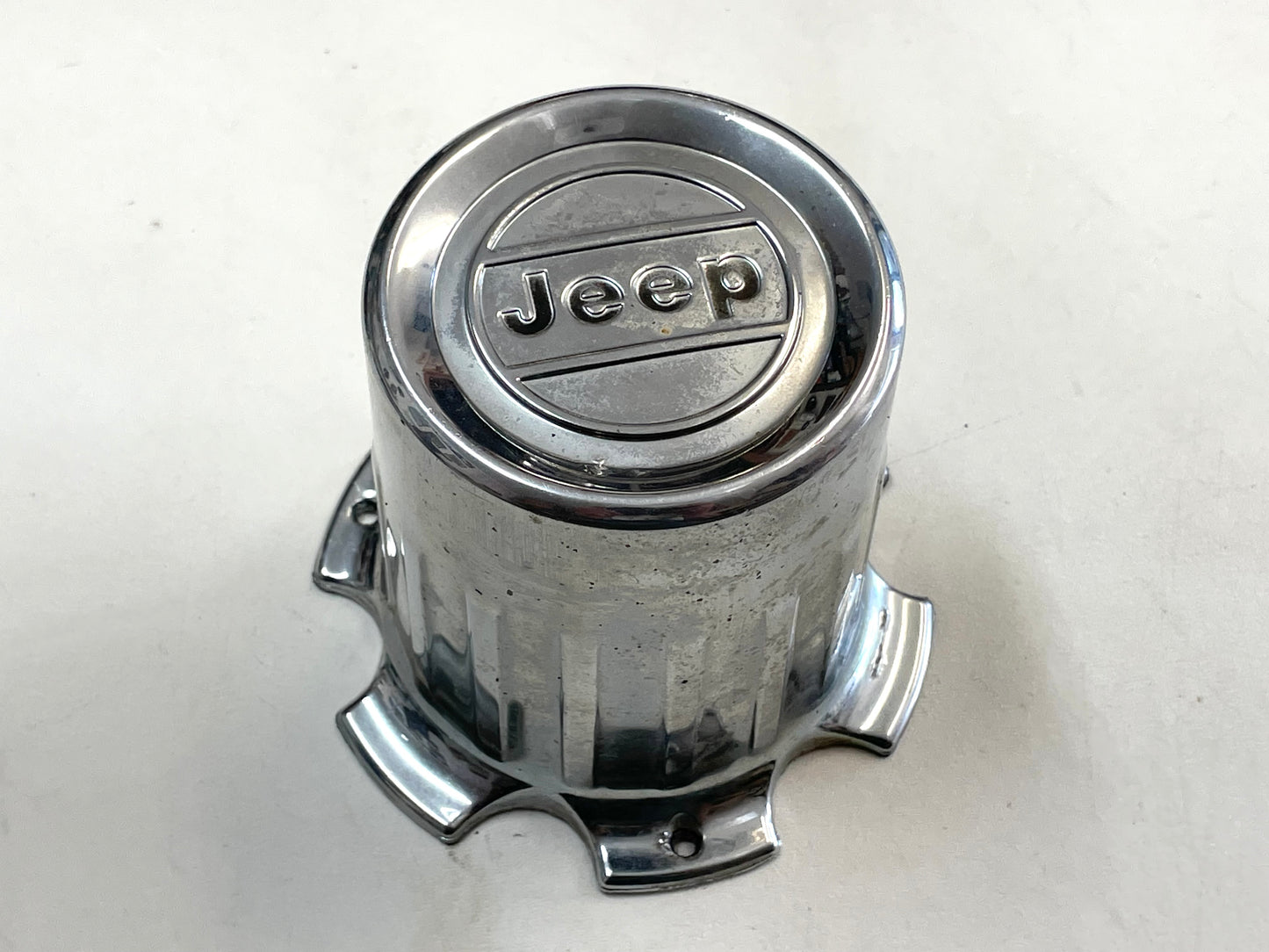 AMC Jeep Cherokee J10 wheel center cap 5361652 chrome 6 lug FREE SHIP
