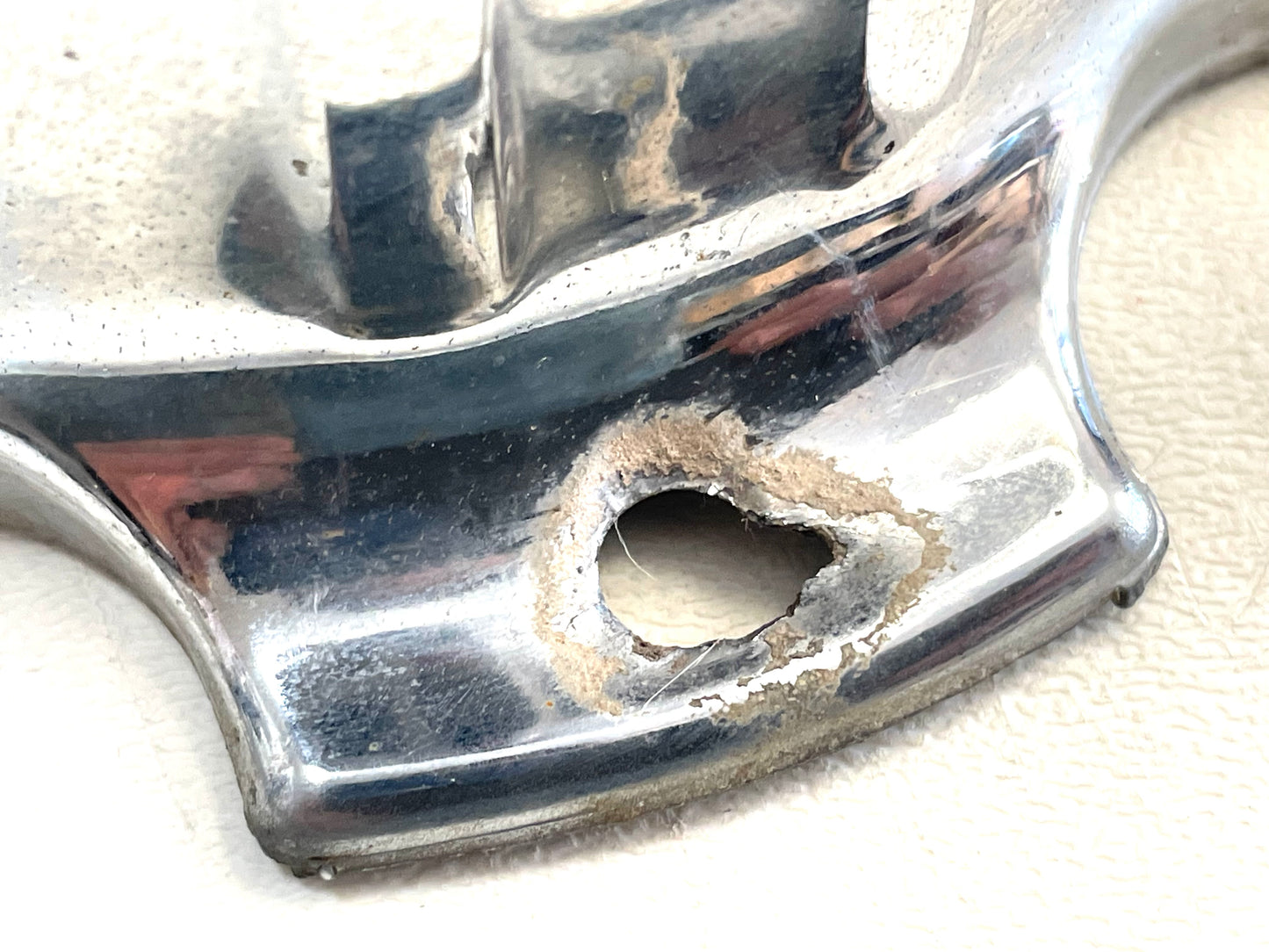 AMC Jeep Cherokee J10 wheel center cap 5361652 chrome 6 lug FREE SHIP