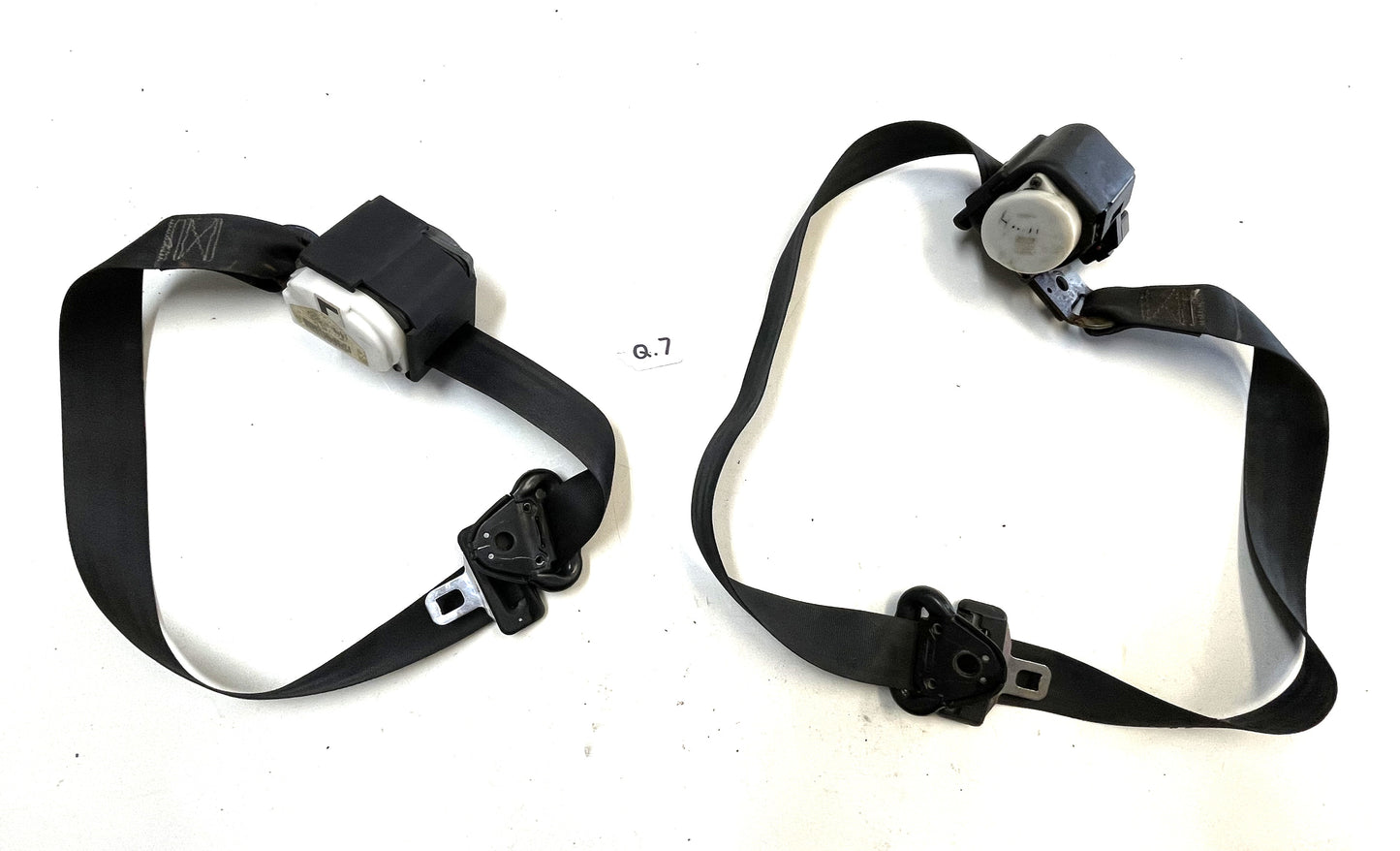 Jeep TJ Front Seat Belts Retractor fit 03-06 Wrangler driver n passenger belt