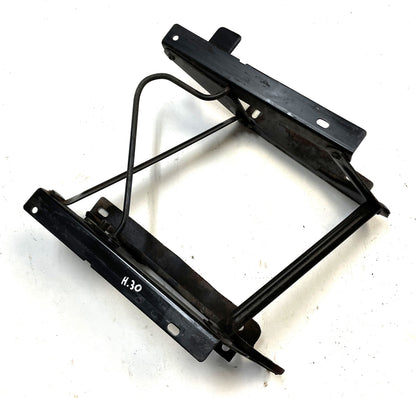 Jeep Driver Side Seat Bracket CJ5 CJ7 CJ8 YJ Wrangler LEFT  fits 76-95 folding