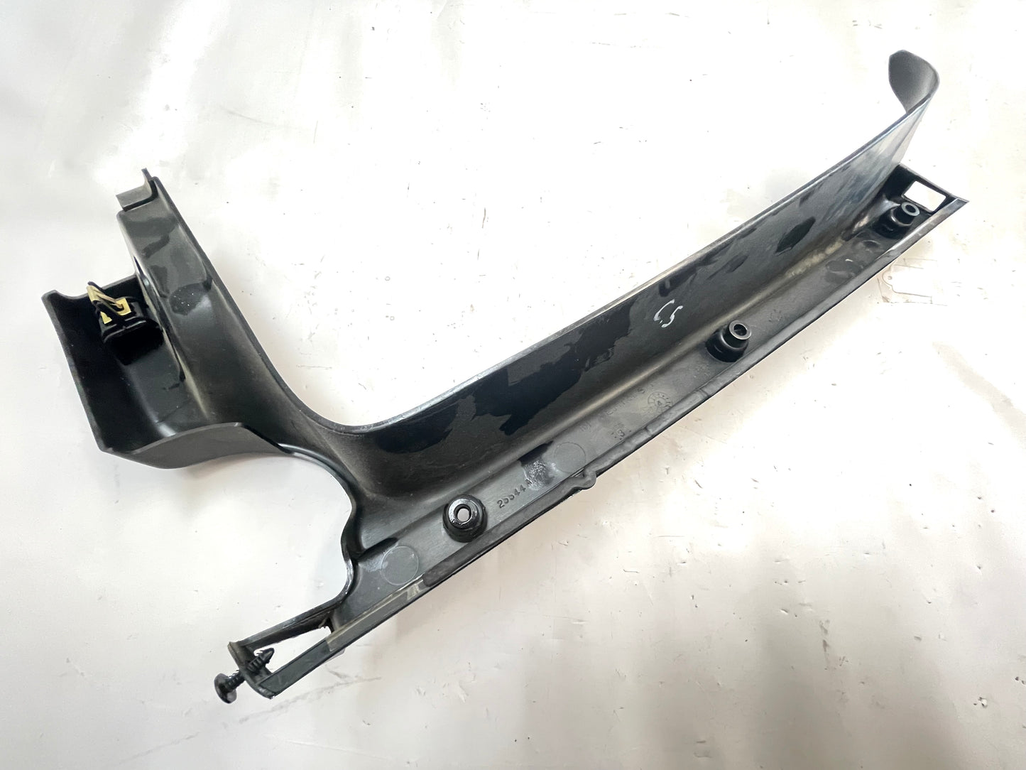 Jeep TJ Wrangler Windshield Trim plastic outer panels left right fits 03-06