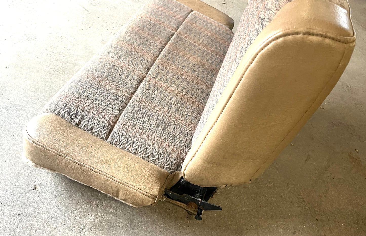 Jeep TJ Wrangler back Seat with brackets Tan factory folding rear 97-02