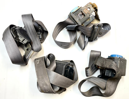 Jeep TJ Front Passenger Seat Belt right side retractor 97-02 Wrangler