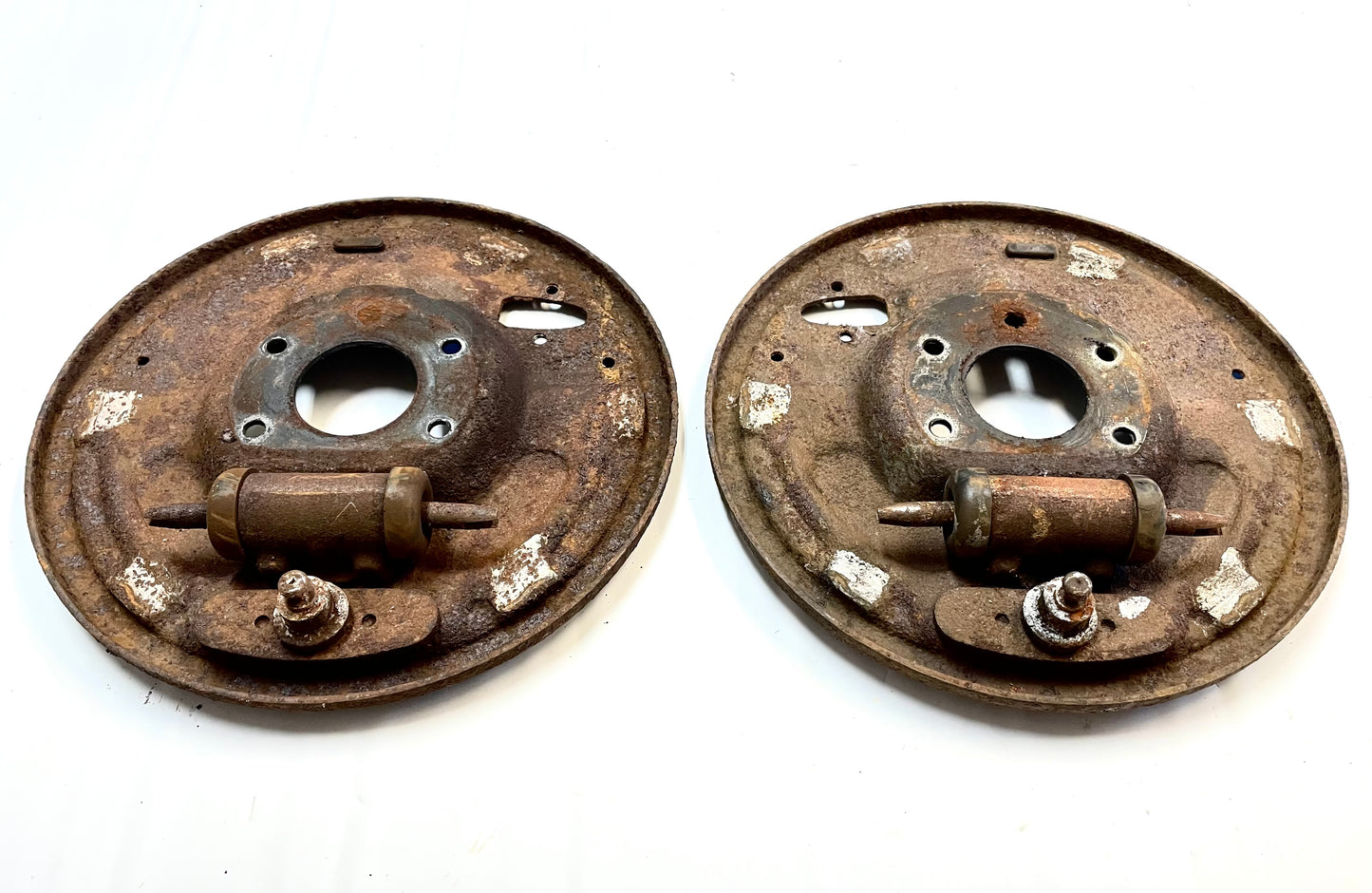 Placas de soporte para tambor de freno Jeep CJ5 CJ7 AMC 20, frenos izquierdo/derecho de 11"