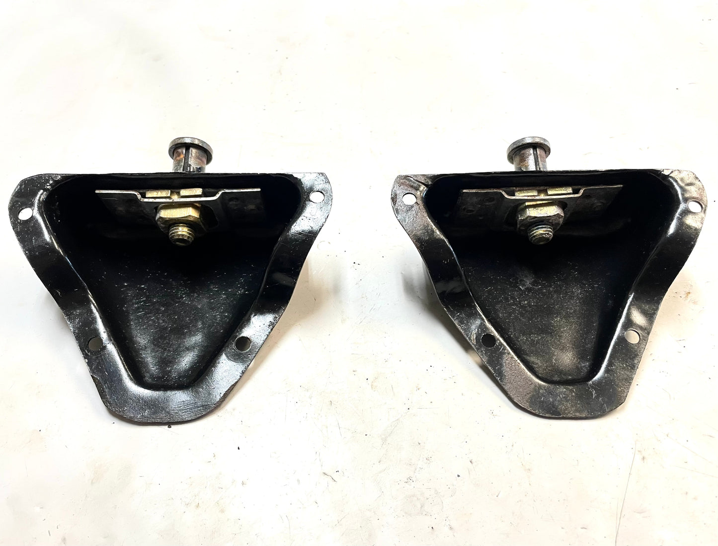 Jeep YJ CJ7 Door Strikers Striker Set Latch Pin Left Right 81-95 CJ Wrangler!!!