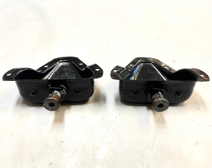 Jeep YJ CJ7 Door Strikers Striker Set Latch Pin Left Right 81-95 CJ Wrangler!!!