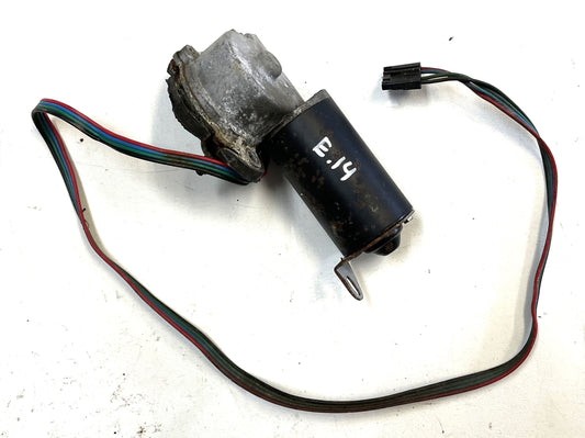 Motor limpiaparabrisas Jeep CJ compatible con CJ5 CJ7 CJ8 82-86. 4 cables. Probado y funciona. 