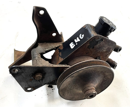 Jeep CJ5 CJ7 YJ 4.2 Six 6 Cylinder Power Steering Pump Brackets Wrangler 258 ci