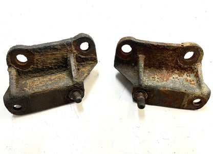 Soportes de barra estabilizadora de fábrica para Jeep CJ 76-86 CJ5 CJ7 CJ8 Soporte de montaje izquierdo y derecho 
