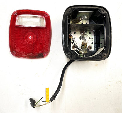 Jeep CJ5 CJ7 CJ8 Tail Light Taillight Driver Side Left READ AD 81-86 Free Ship