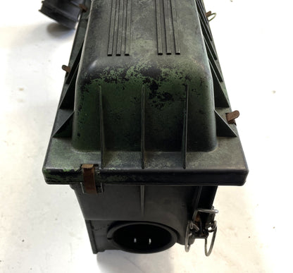 Jeep YJ 2.5 four cylinder Air Cleaner Air Filter Box Intake fits 91-95 Wrangler